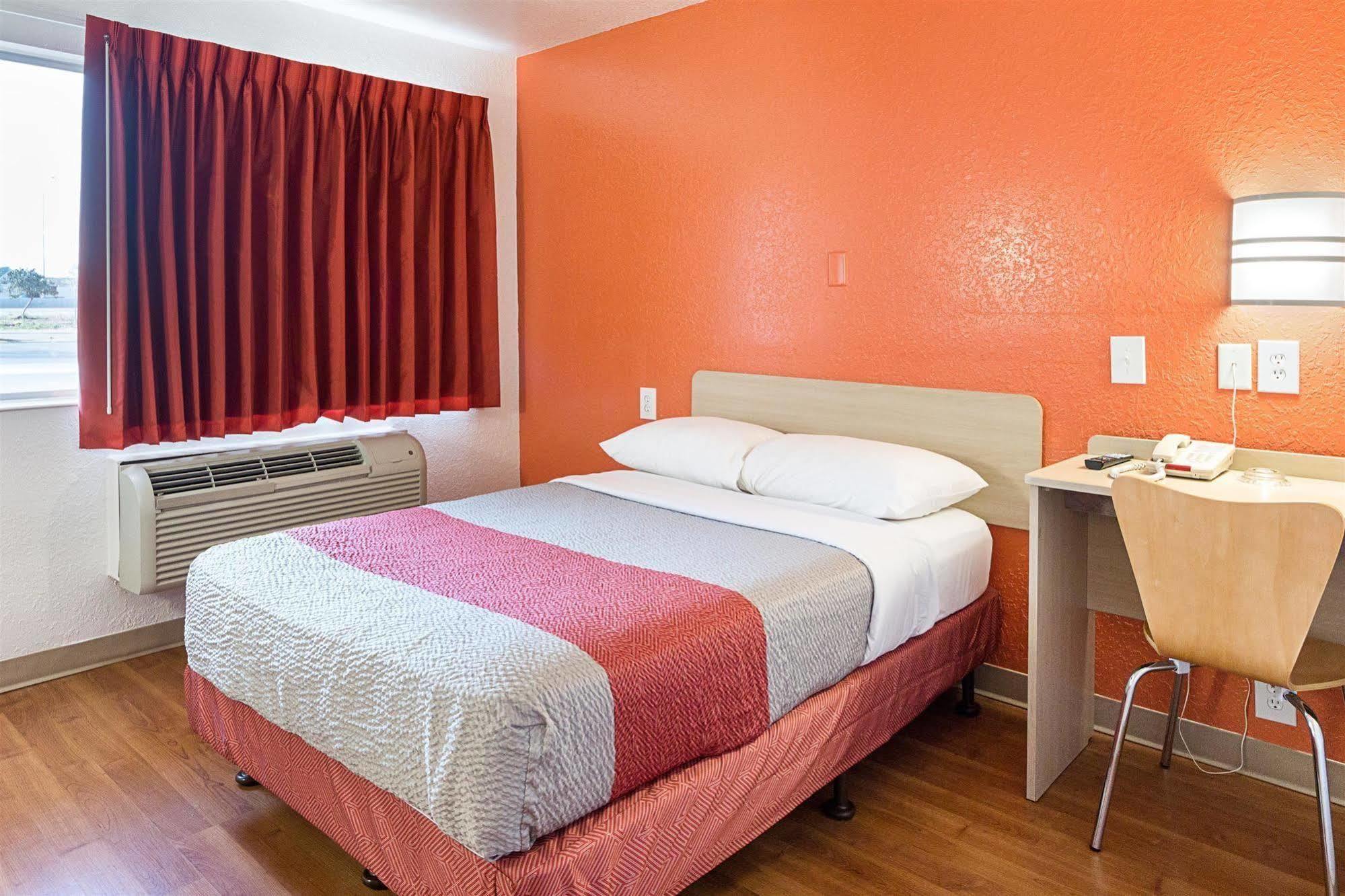 Motel 6-Mcallen, Tx Dış mekan fotoğraf