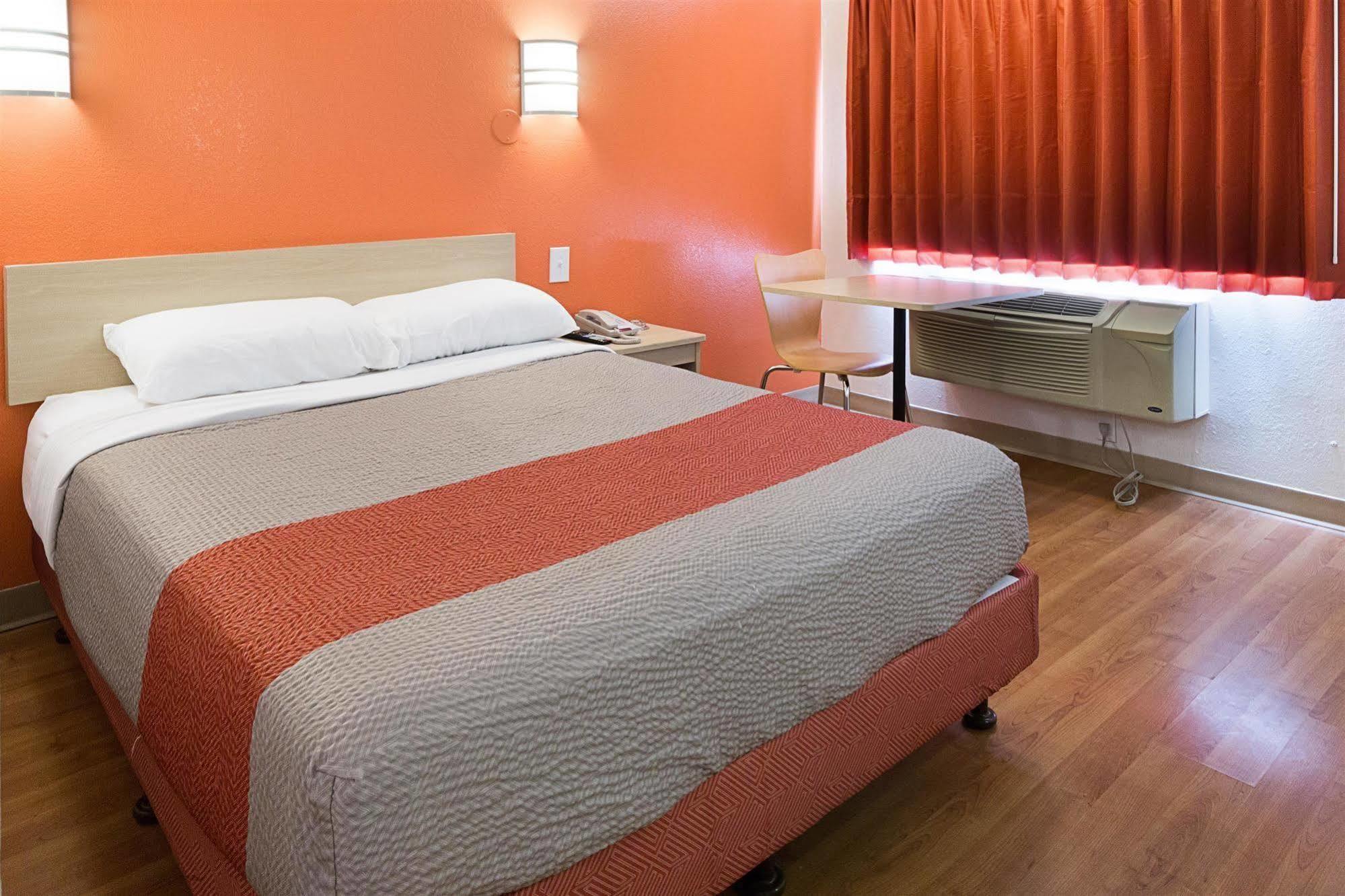 Motel 6-Mcallen, Tx Dış mekan fotoğraf