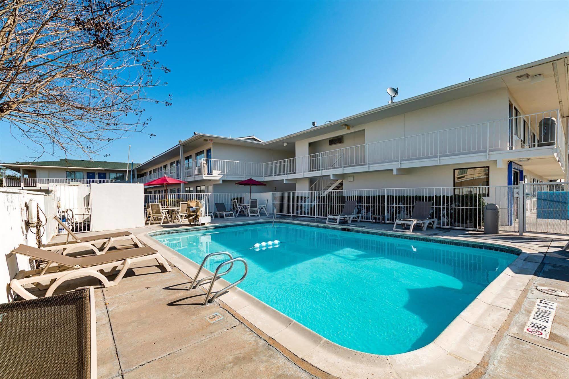 Motel 6-Mcallen, Tx Dış mekan fotoğraf