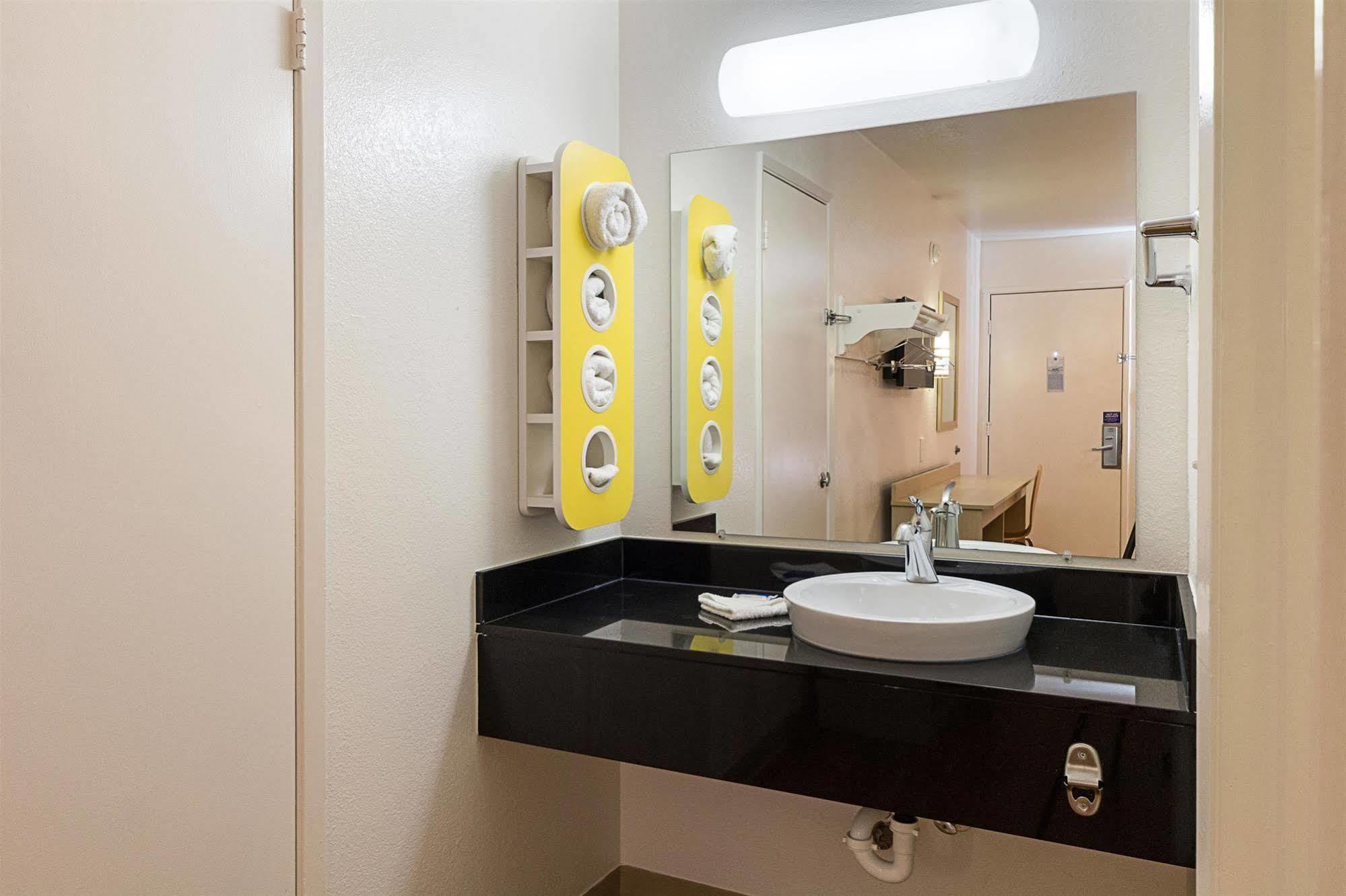 Motel 6-Mcallen, Tx Dış mekan fotoğraf